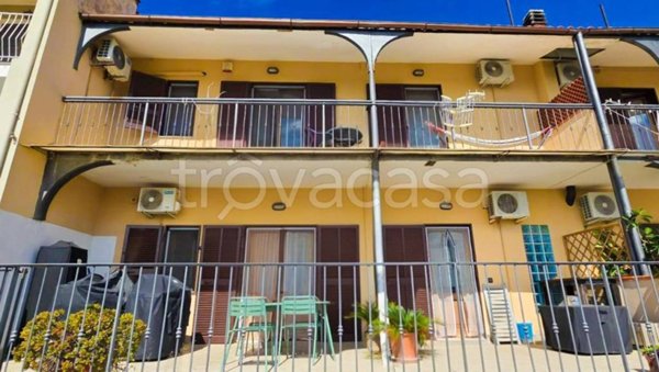 casa indipendente in vendita a Pozzuoli