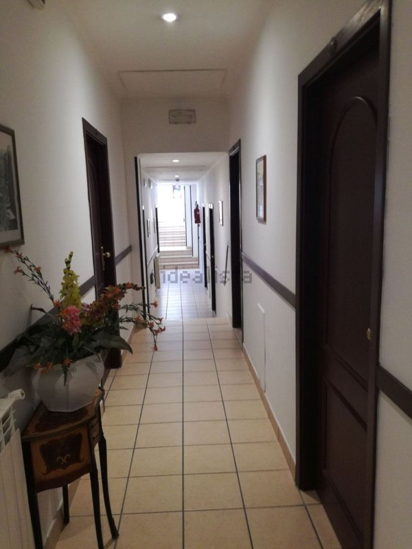 negozio in vendita a Pozzuoli