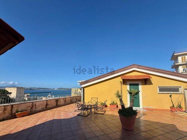appartamento in vendita a Pozzuoli