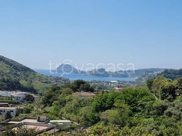 appartamento in vendita a Pozzuoli