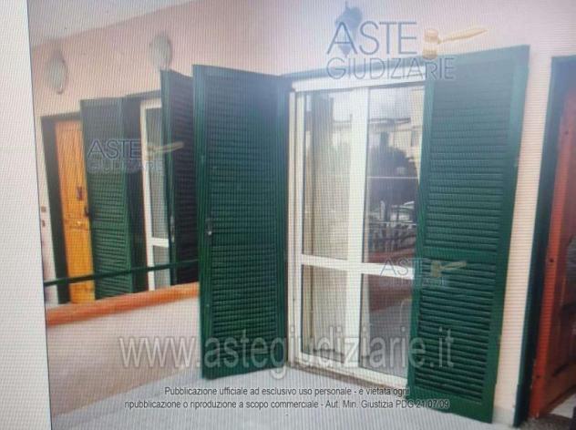 casa indipendente in vendita a Pozzuoli