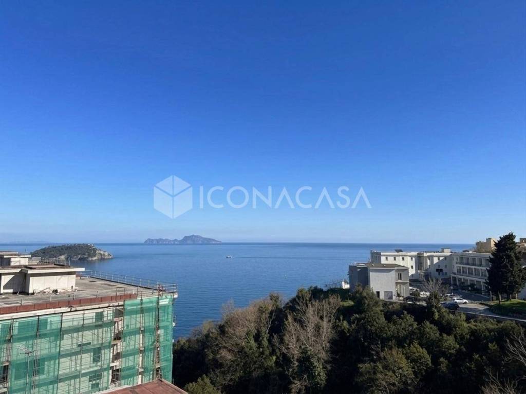 appartamento in vendita a Pozzuoli