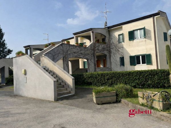 appartamento in vendita a Pozzuoli