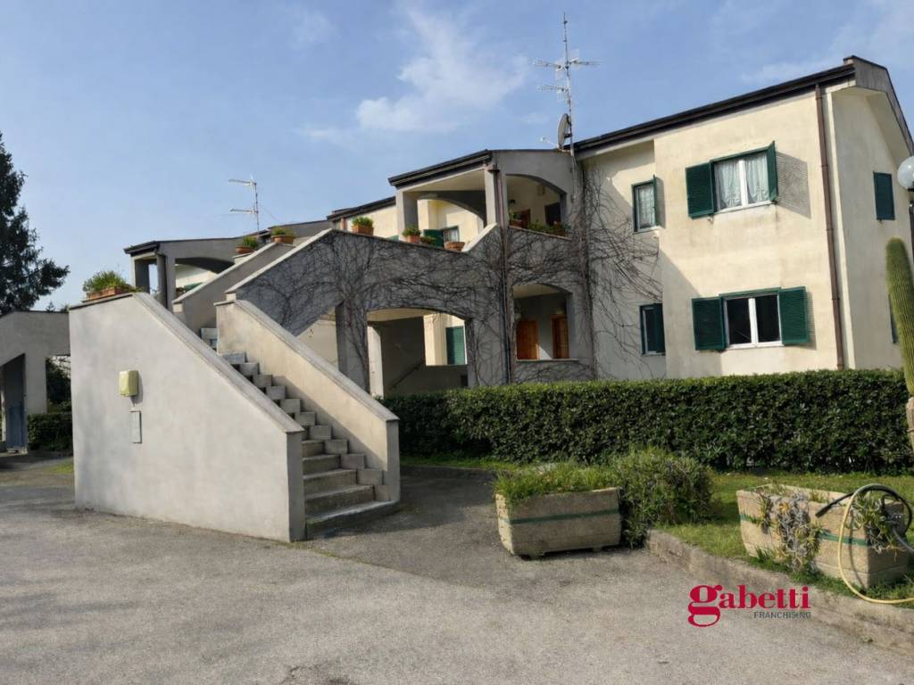appartamento in vendita a Pozzuoli