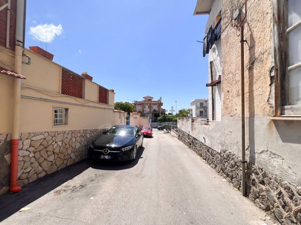 appartamento in vendita a Pozzuoli in zona Arco Felice