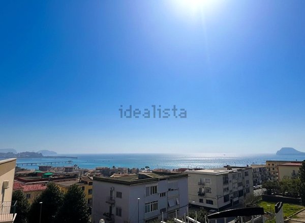 appartamento in vendita a Pozzuoli in zona Arco Felice