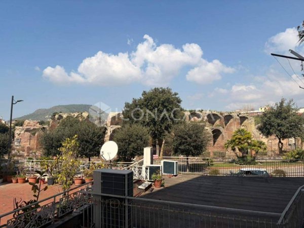 appartamento in vendita a Pozzuoli