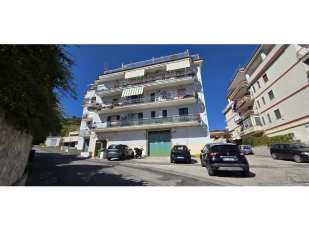 appartamento in vendita a Pozzuoli in zona Pisciarelli
