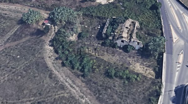 casa indipendente in vendita a Pozzuoli in zona Arco Felice