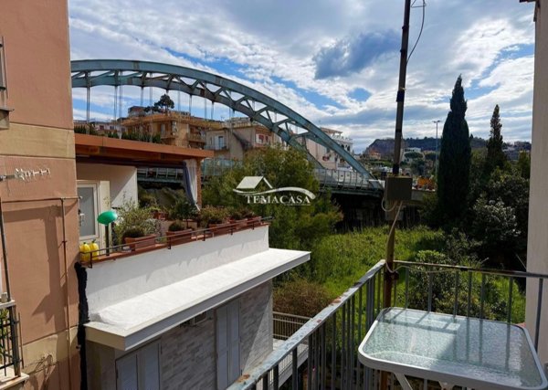 appartamento in vendita a Pozzuoli in zona Solfatara