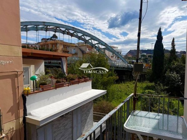 appartamento in vendita a Pozzuoli in zona Solfatara