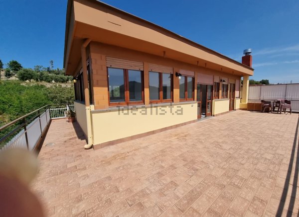 appartamento in vendita a Pozzuoli in zona Arco Felice