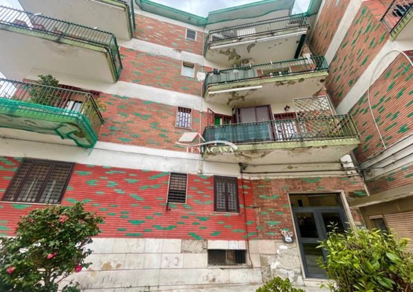 appartamento in vendita a Pozzuoli in zona Solfatara