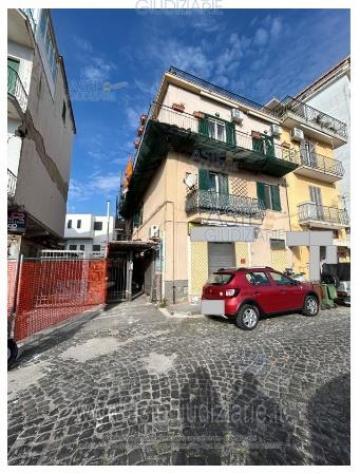 appartamento in vendita a Pozzuoli