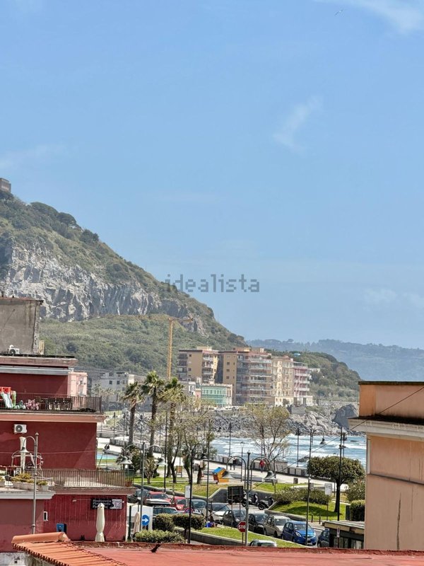 appartamento in vendita a Pozzuoli