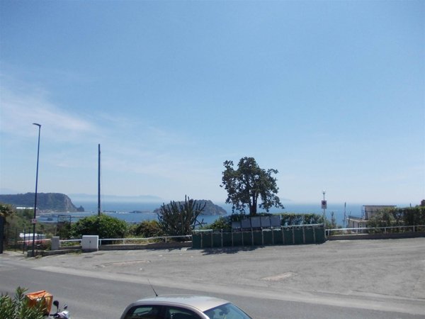 appartamento in vendita a Pozzuoli