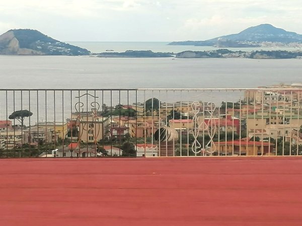 appartamento in vendita a Pozzuoli