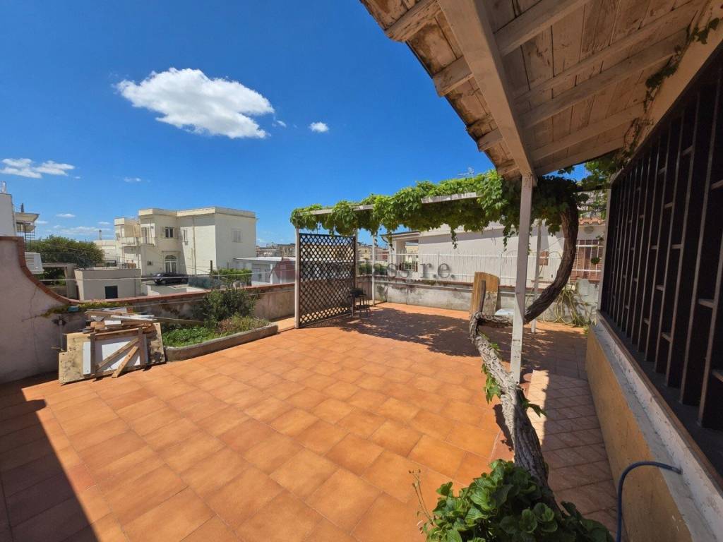 appartamento in vendita a Pozzuoli
