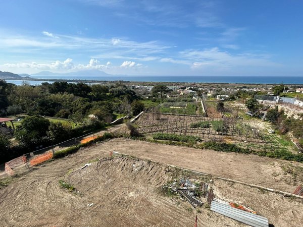 appartamento in vendita a Pozzuoli