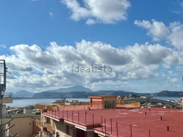appartamento in vendita a Pozzuoli in zona Solfatara