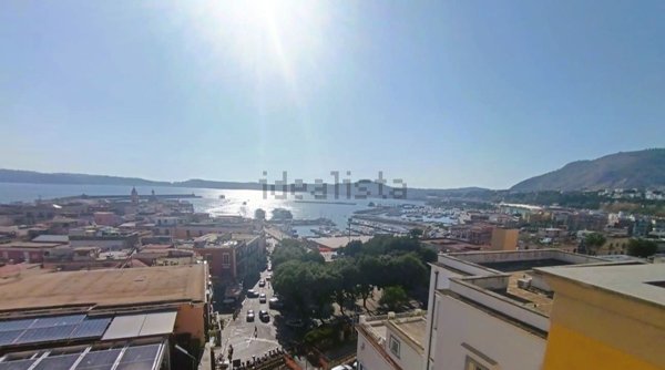appartamento in vendita a Pozzuoli