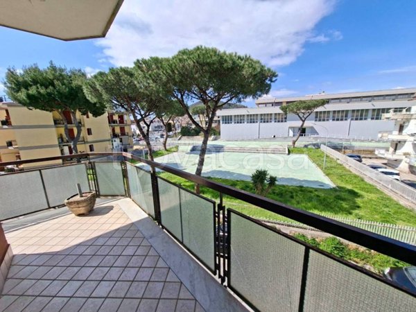 appartamento in vendita a Pozzuoli in zona Arco Felice