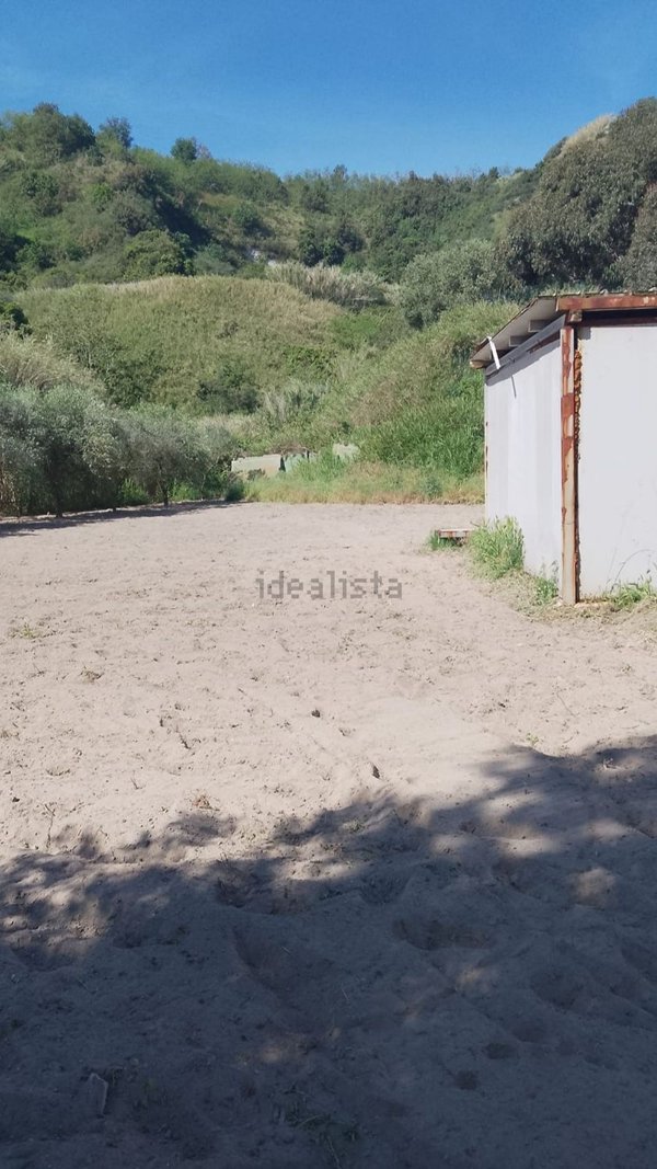 terreno in vendita a Pozzuoli in zona Pisciarelli