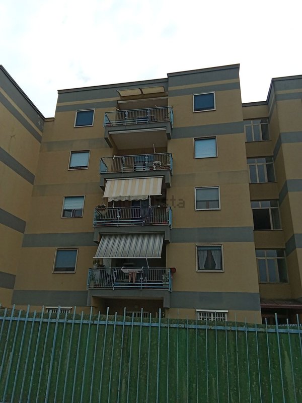 appartamento in vendita a Pozzuoli in zona Monterusciello