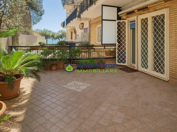 appartamento in vendita a Pozzuoli in zona Arco Felice