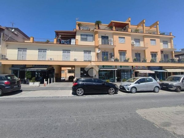 appartamento in vendita a Pozzuoli in zona Arco Felice