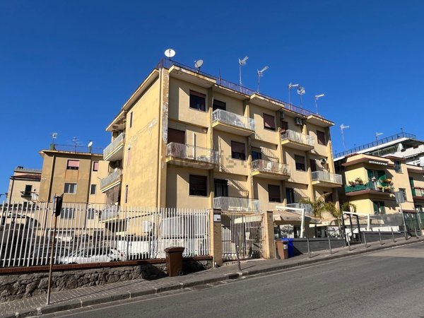appartamento in vendita a Pozzuoli in zona Solfatara