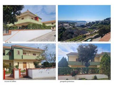 casa indipendente in vendita a Pozzuoli