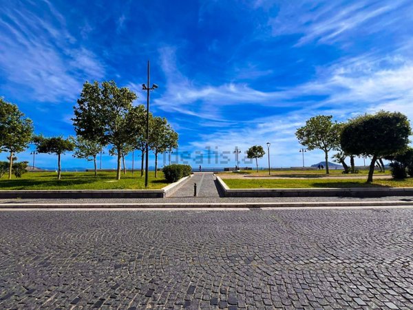 appartamento in vendita a Pozzuoli