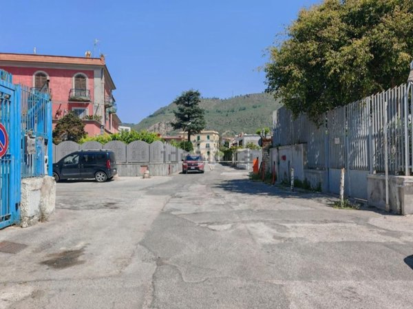 appartamento in vendita a Pozzuoli in zona Arco Felice