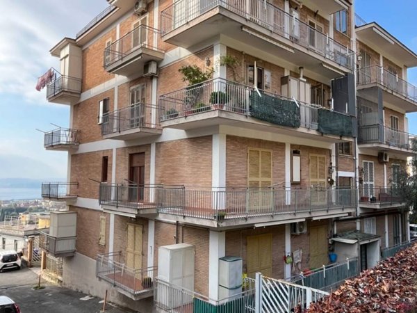appartamento in vendita a Pozzuoli