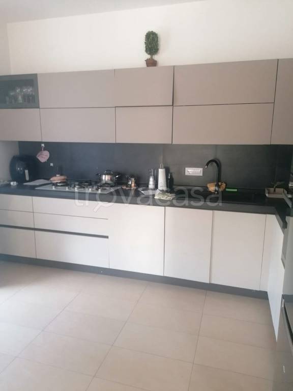 appartamento in vendita a Pozzuoli in zona Arco Felice