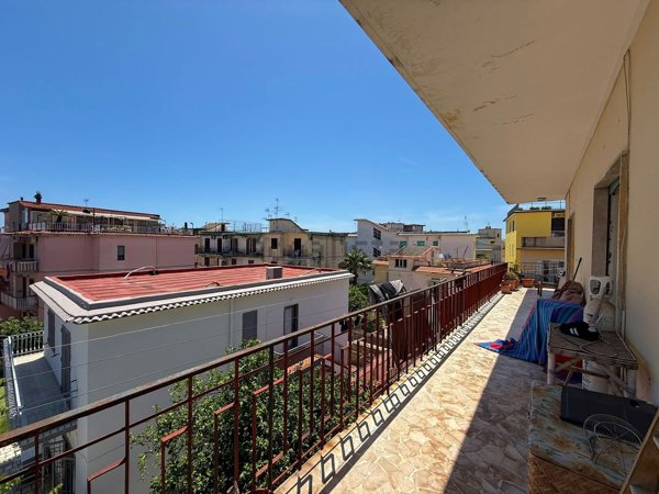 appartamento in vendita a Pozzuoli in zona Arco Felice