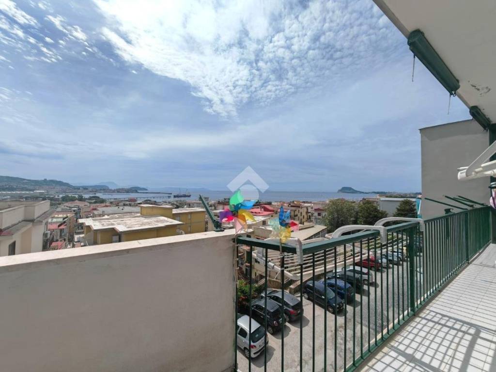 appartamento in vendita a Pozzuoli in zona Arco Felice