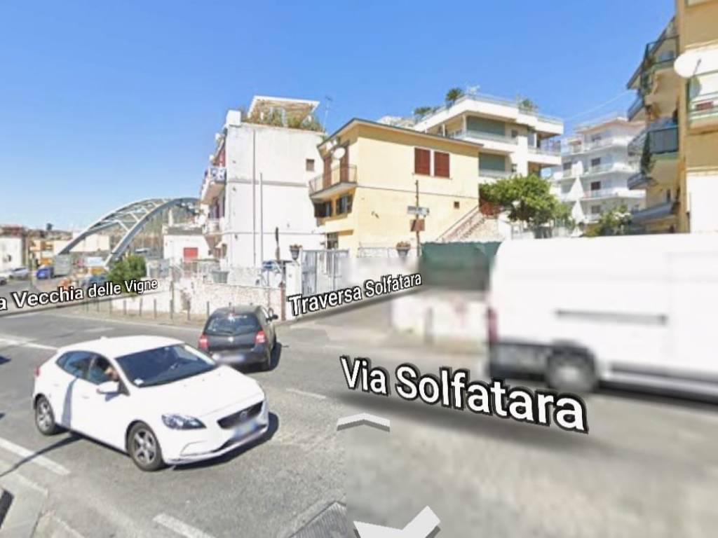 appartamento in vendita a Pozzuoli in zona Solfatara