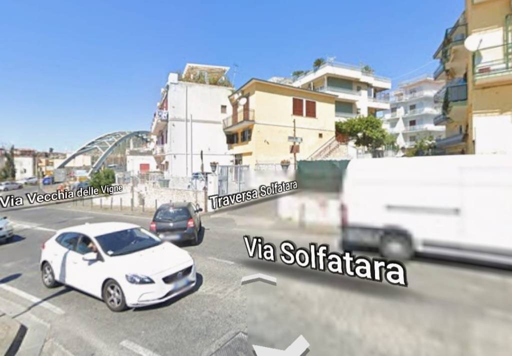 appartamento in vendita a Pozzuoli in zona Solfatara
