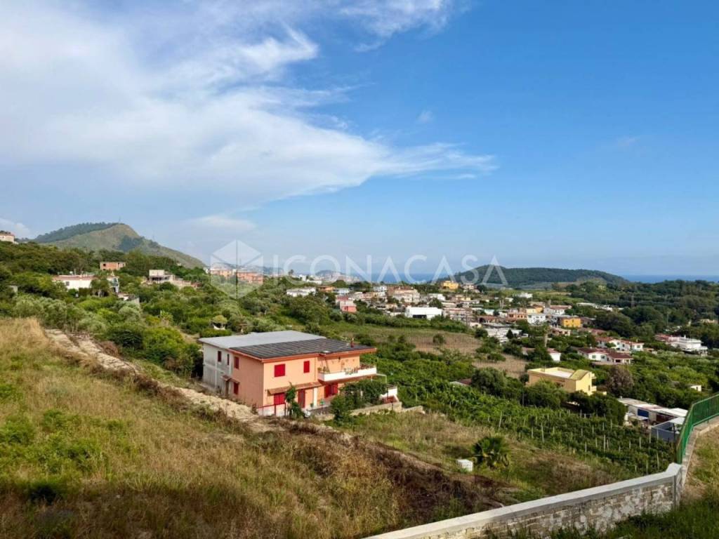 appartamento in vendita a Pozzuoli in zona Arco Felice