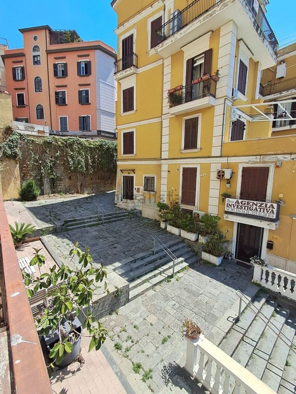 appartamento in vendita a Pozzuoli