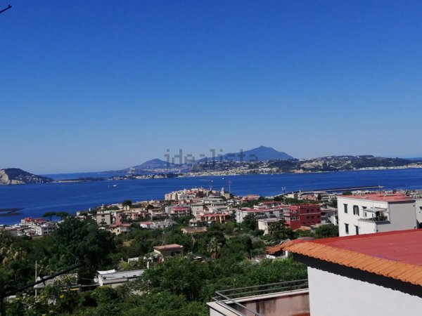 appartamento in vendita a Pozzuoli in zona Solfatara