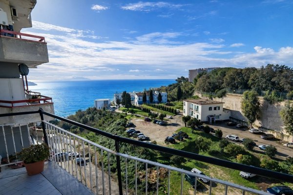 appartamento in vendita a Pozzuoli in zona Solfatara