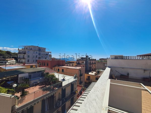appartamento in vendita a Pozzuoli
