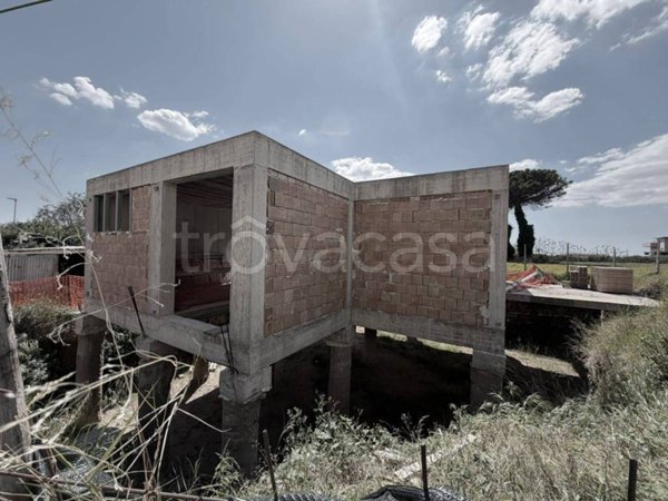 casa indipendente in vendita a Pozzuoli in zona Monterusciello