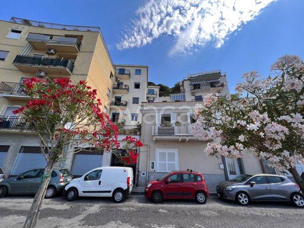 appartamento in vendita a Pozzuoli