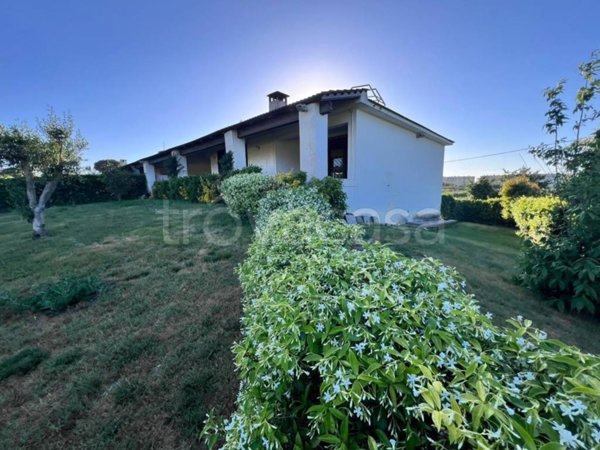 casa indipendente in vendita a Pozzuoli