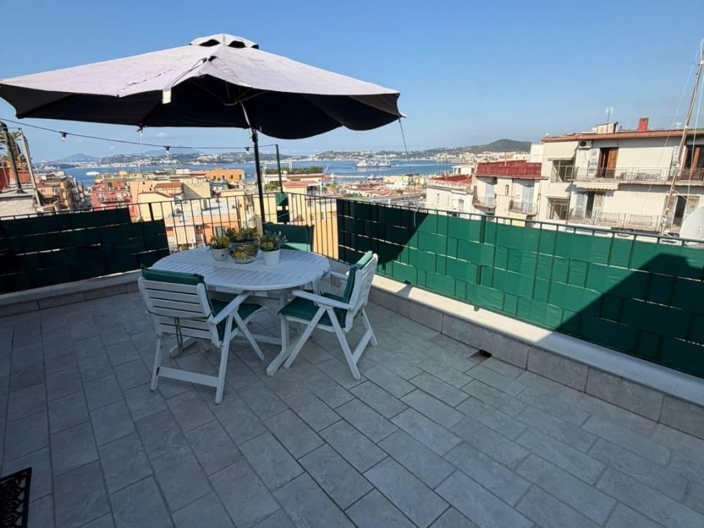 appartamento in vendita a Pozzuoli