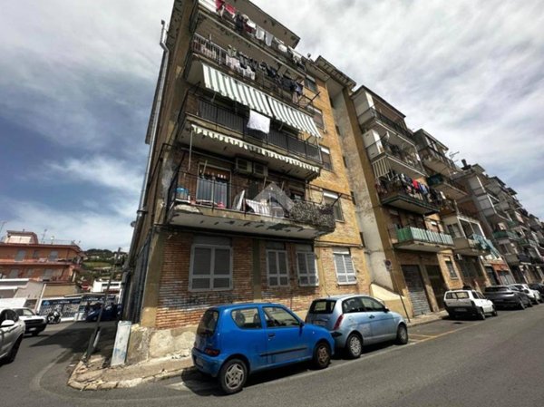 appartamento in vendita a Pozzuoli in zona Pisciarelli